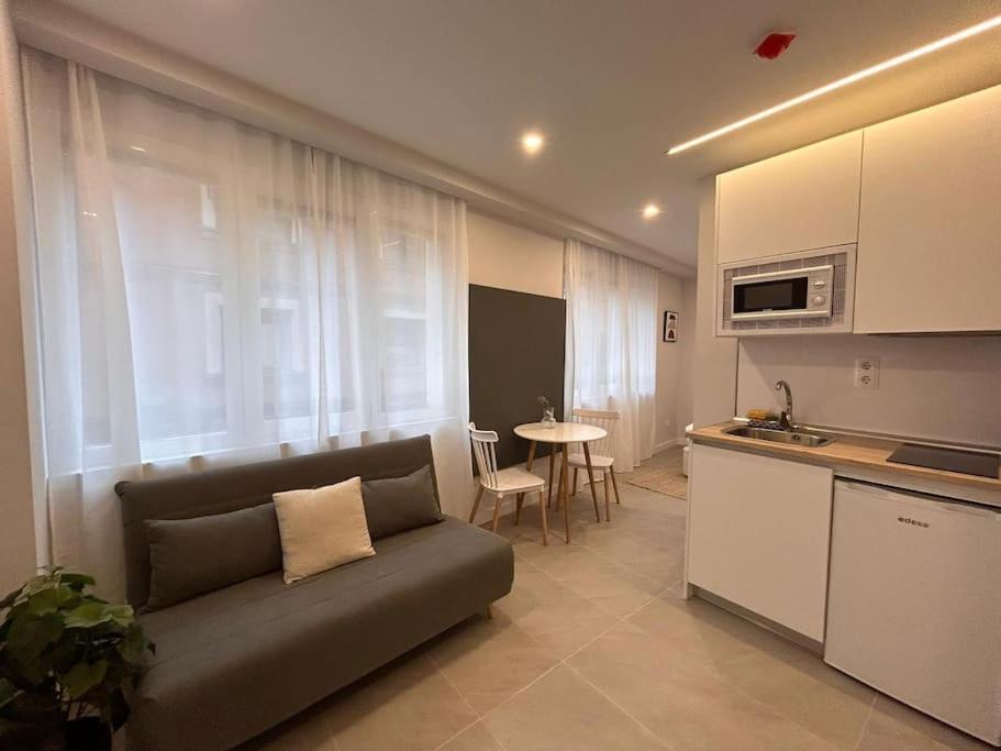 Cozy Studio In Tetuan - En 1/9 Madrid Eksteriør billede